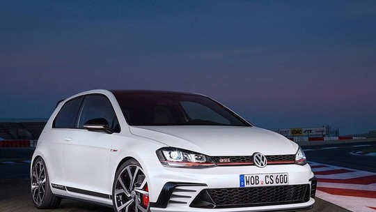 VW Golf GTI Clubsport de 265 cavalos aparece em Frankfurt