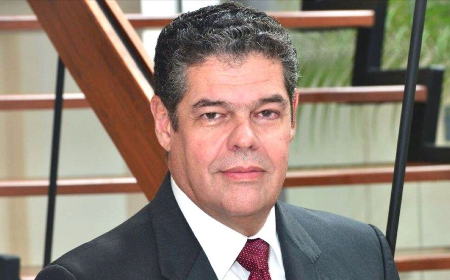 Morre ex-presidente da Anfavea, Antônio Megale