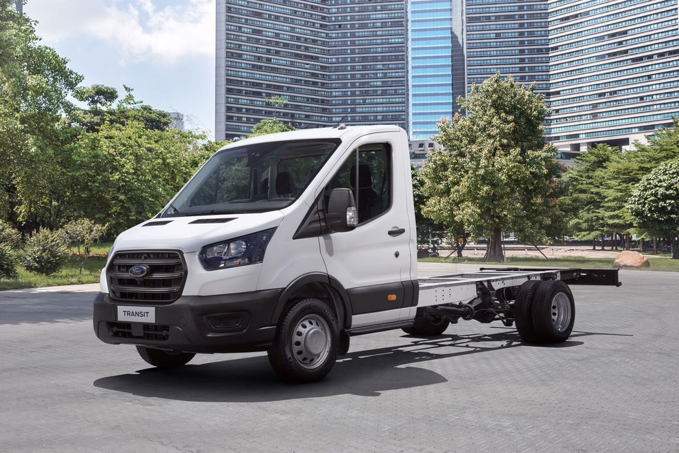 Ford Transit Chassi terá versões com PBT de 3.500 kg ou 4.700 kg — Foto: Divulgação
