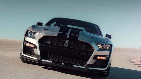 Teste: Andamos pelas ruas de Los Angeles com Mustang Shelby GT500 de 770 cv de potência