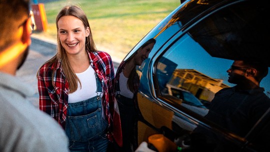 Gasolina aditivada é aliada da prevenção e da durabilidade do motor