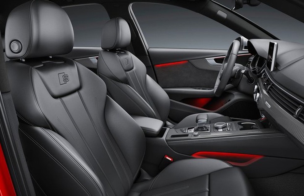 Audi S4 (Foto: Divulgação) — Foto: Auto Esporte