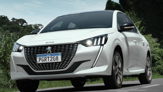 Peugeot 208 2024 estreia sem motor turbo; veja preços, versões e equipamentos