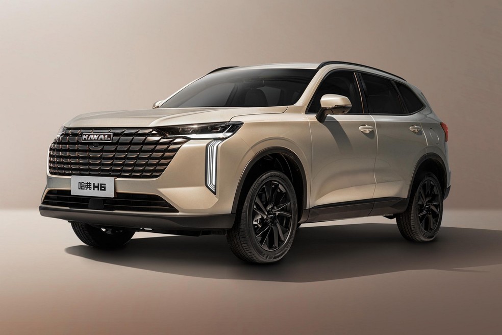 Novo GWM Haval H6 traz lanternas em formato de dente de sabre — Foto: Divulgação