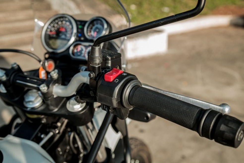 Royal Enfield Himalayan (Foto: Daniel das Neves/Auto News Brasil) — Foto: Auto Esporte