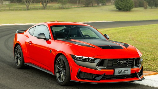 Teste: Ford Mustang Dark Horse é nova versão invocada de 507 cv do ícone