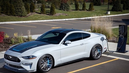 Ford Mustang elétrico manual de 913 cv é o carro do SEMA que queremos na garagem