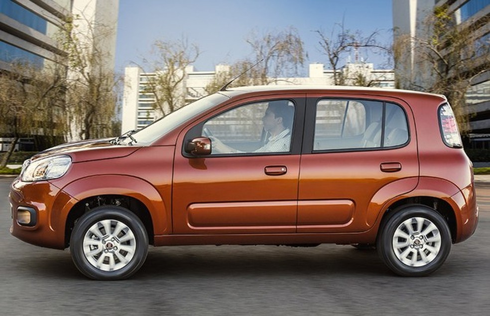 Fiat Uno Evolution (Foto: Divulgação) — Foto: Auto Esporte