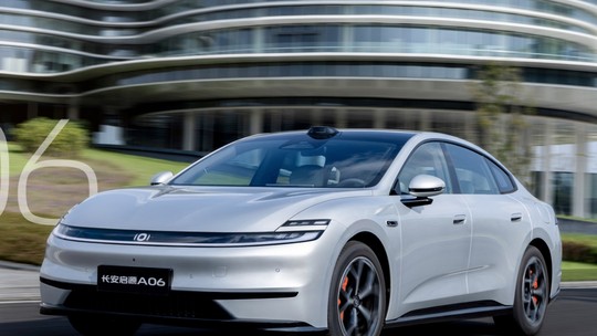Changan lança primeiro carro do mundo com bateria à prova de clima extremo
