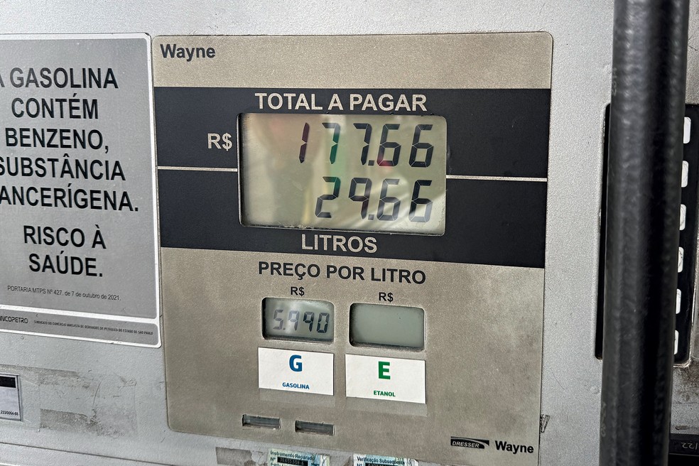 Peugeot 208 é mais econômico no laboratório do que na vida real — Foto: Auto News Brasil