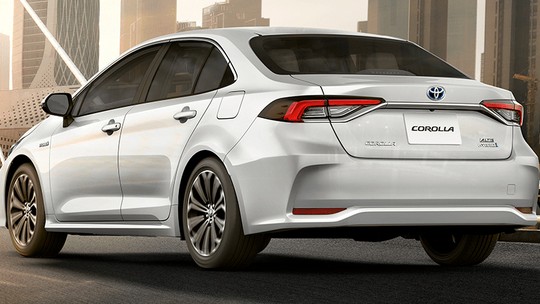 Dunlop lança nova linha de pneus para hatches e sedãs médios com pegada "esportiva"