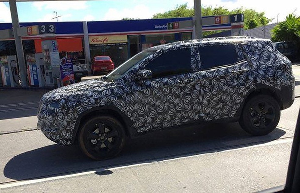 Flagra: Jeep Compass (Foto: Gustavo Machado) — Foto: Auto Esporte