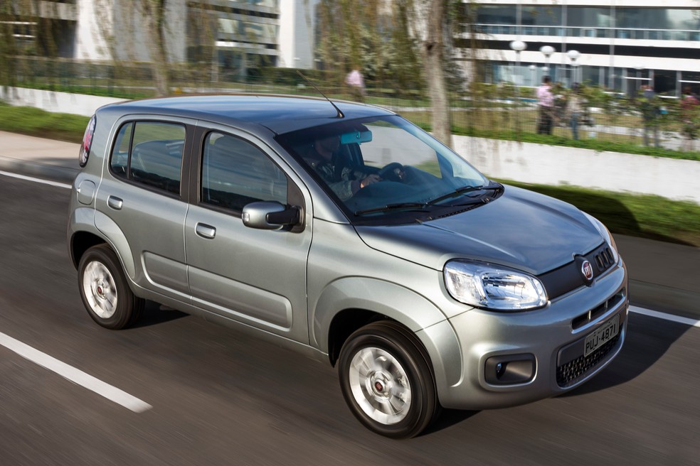 Fiat Uno pode ter até 88 cv, dependendo da versão — Foto: Divulgação