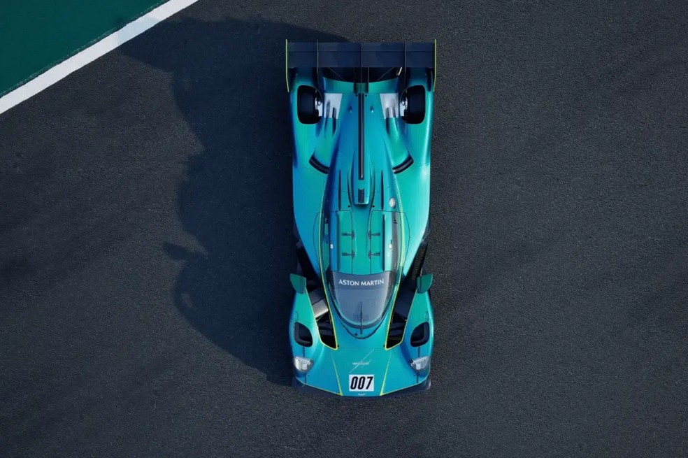 Não tem onde guardar o esportivo? A Aston Martin pode fazer isso por você — Foto: Divulgação