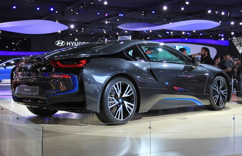 BMW i8 no Salão do Automóvel 2014 (Foto: Fabio Aro/Auto News Brasil) — Foto: Auto Esporte
