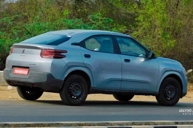 Citroën Basalt flagrado na Índia com interior mais luxuoso