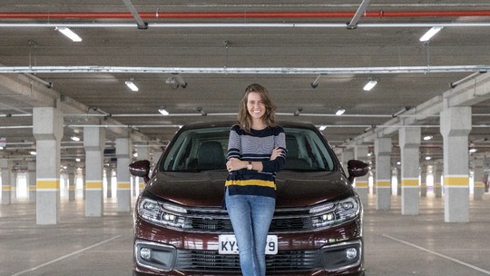 Vídeo: Vale a pena comprar um Citroën C4 Lounge?