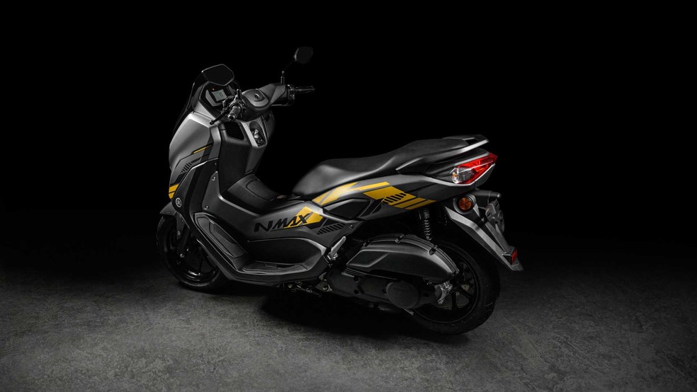 A Yamaha NMax 2023 mais cara tem grafismos exclusivos — Foto: Divulgação