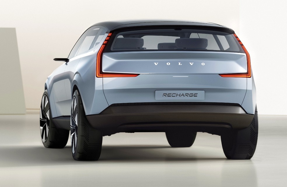 Volvo Concept Recharge exibe a nova linguagem de estilo da marca  — Foto: Divulgação