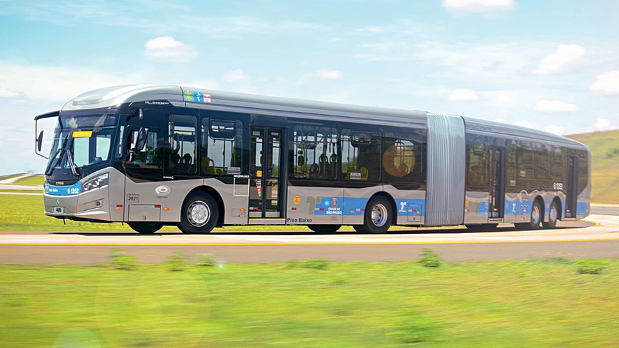 Mercedes-Benz O500 UDA 8X2