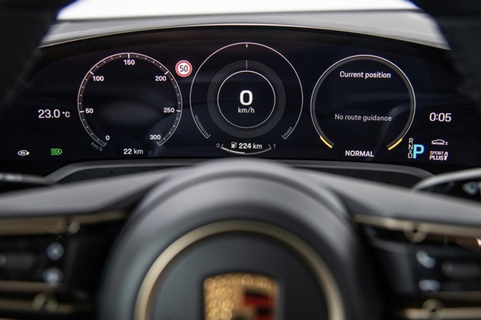 Quadro de instrumentos é virtual, mas tem visual semelhante ao do 911 (Foto: Divulgação) — Foto: Auto Esporte