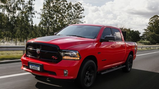 Ram Classic R/T é série limitada de despedida da picape e do motor V8