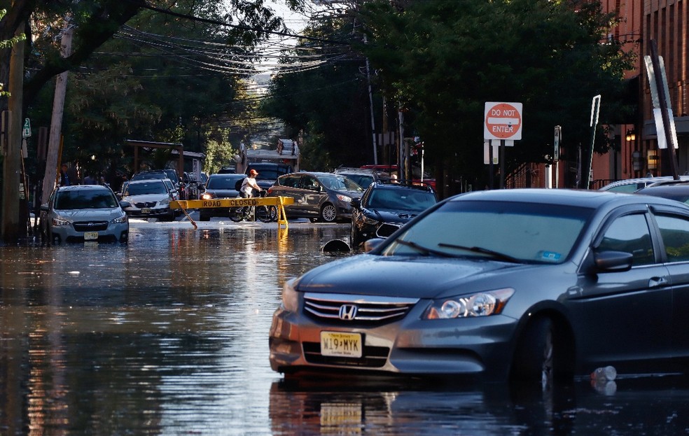 Indenização pode acontecer em torna de 30 dias corridos, a depender da situação  — Foto: Gary Hershorn/Getty Images