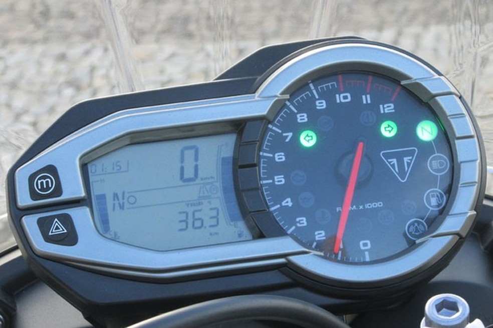 Triumph Tiger 800 (Foto: Roberto Dutra/O 3PWEB) — Foto: Auto Esporte