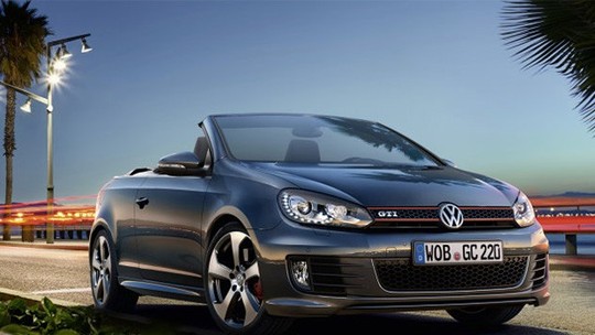 VW Golf GTI Cabrio é atualizado na Europa