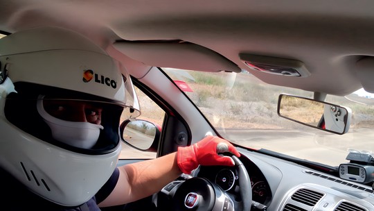 AE 60 anos: conheça o trabalho dos sonhos do piloto de teste da Auto News Brasil AE 60 anos: conheça o trabalho dos sonhos do piloto de teste da Auto News Brasil