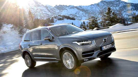Volvo XC90 2017 chega com nova geração do assistente de direção
