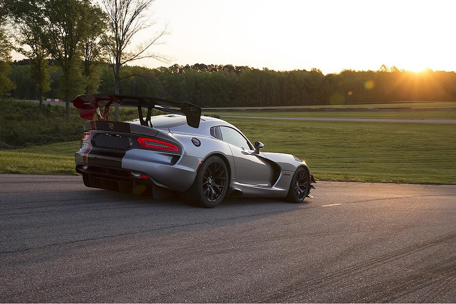 Dodge Viper ACR 2016