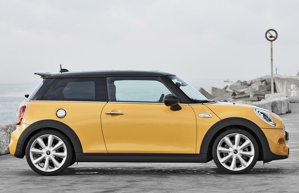 Mini Cooper 2014 (Foto: Divulgação) — Foto: Auto Esporte