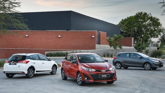 Novo Toyota Yaris parte de R$ 59.590 e chega a R$ 80 mil; confira os preços do hatch e do sedã