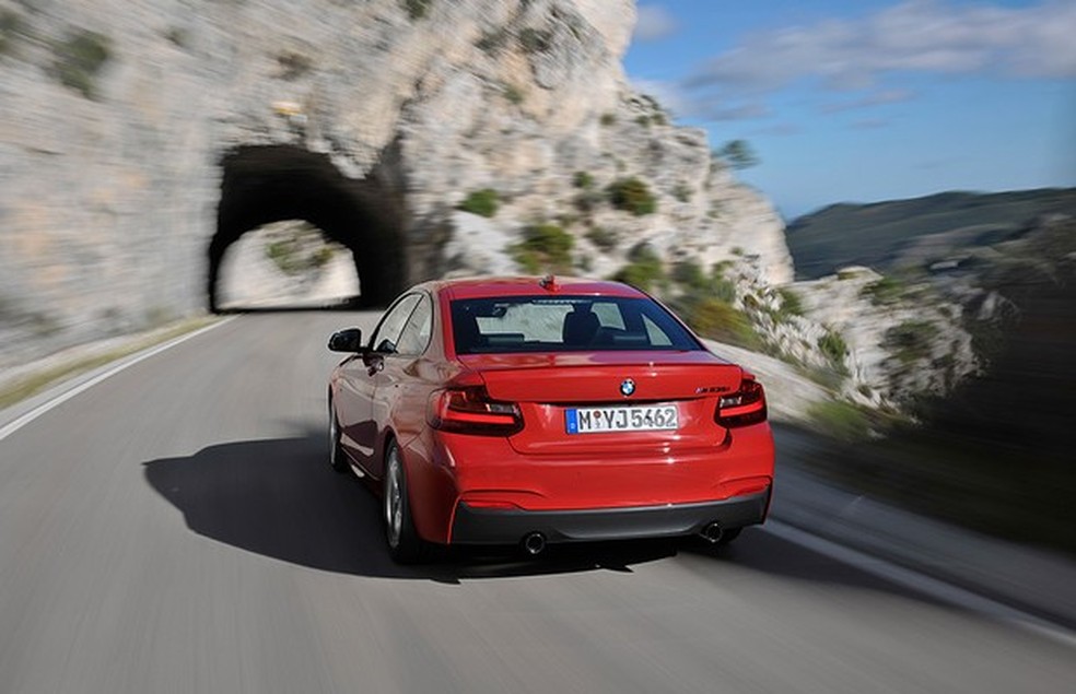 BMW Série 2 Coupé (Foto: Divulgação) — Foto: Auto Esporte