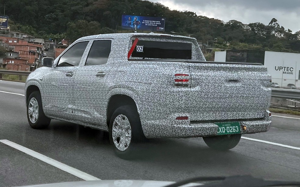 Chevrolet Montana em versão básica não tem rack de teto — Foto: Gustavo Carnib/Autoesporte