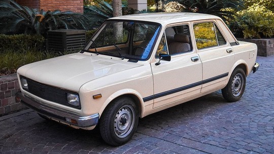 Que fim levou: primeiro carro de Maradona foi parar em galinheiro e virou até NFT