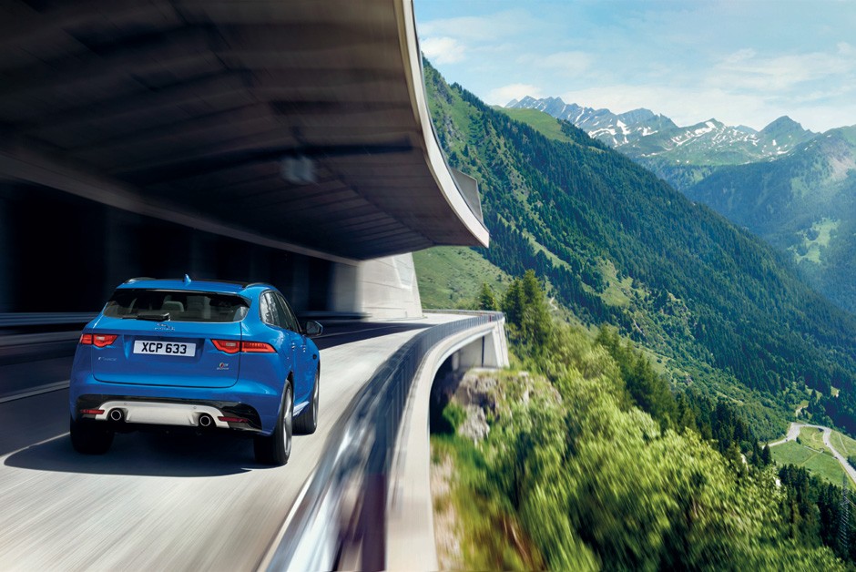 Jaguar F-Pace