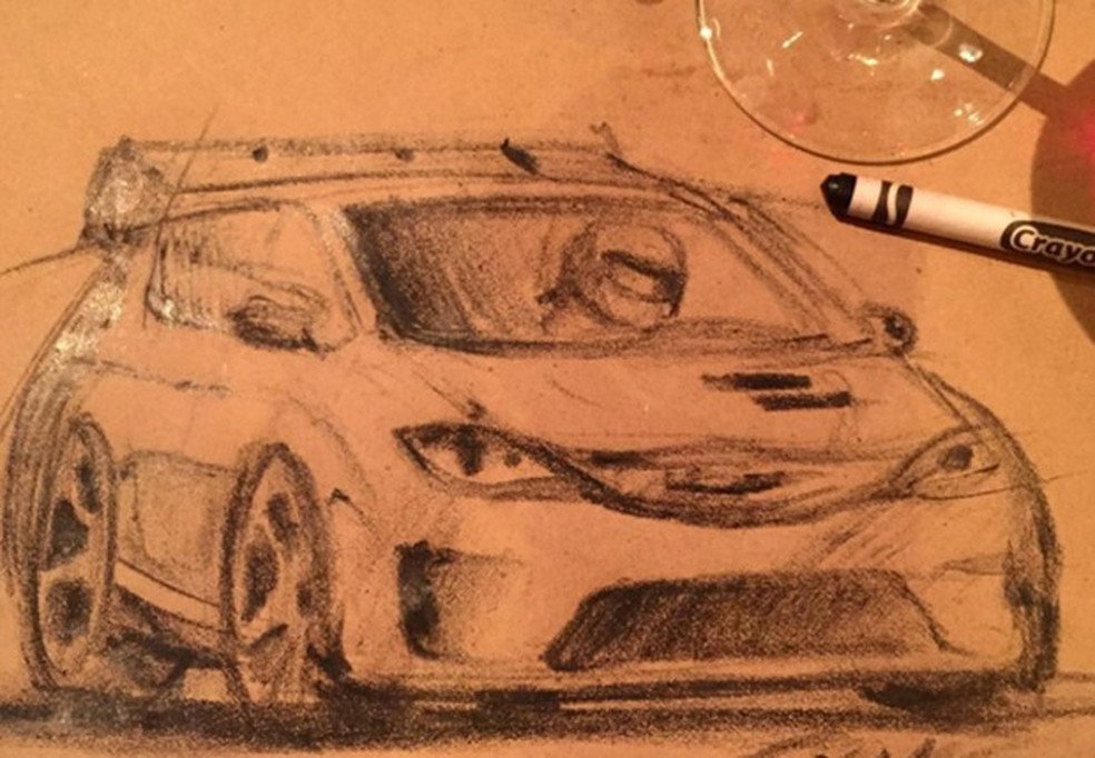 Chefe de design da FCA “cria” Pacifica Hellcat (Foto: Reprodução) — Foto: Auto Esporte