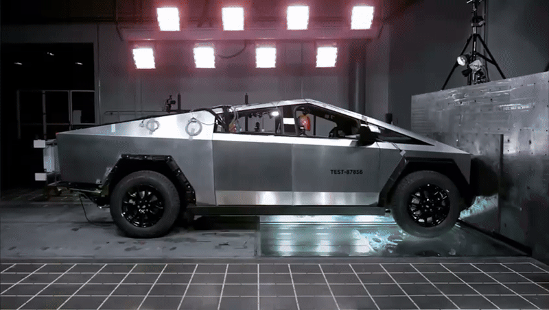 Tesla Cybertruck é indestrutível? Veja como picape se saiu em crash test