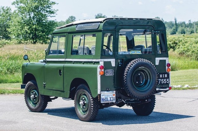 Dalai Lama tinha um off-road; o Land Rover mais zen do mundo está à venda