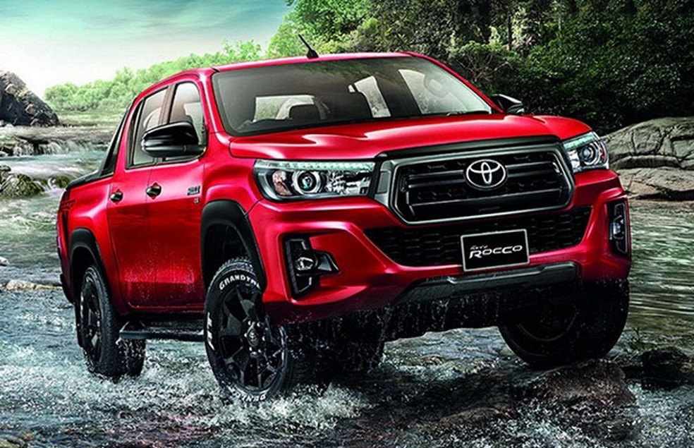 Versão Rocco da Hilux reestilizada tem adereços fora de estrada (Foto: Divulgação) — Foto: Auto Esporte