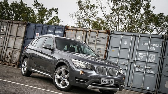 O X em questão: como anda a versão intermediária do BMW X1 