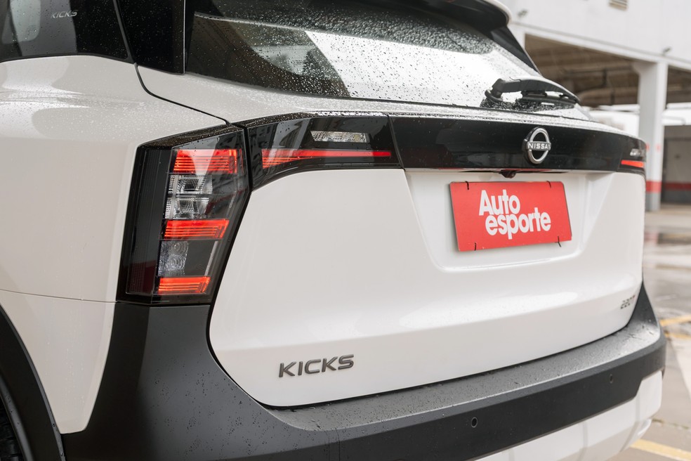 Nissan Kicks Sense tem visual cheio de personalidade — Foto: Renato Durães/Auto News Brasil