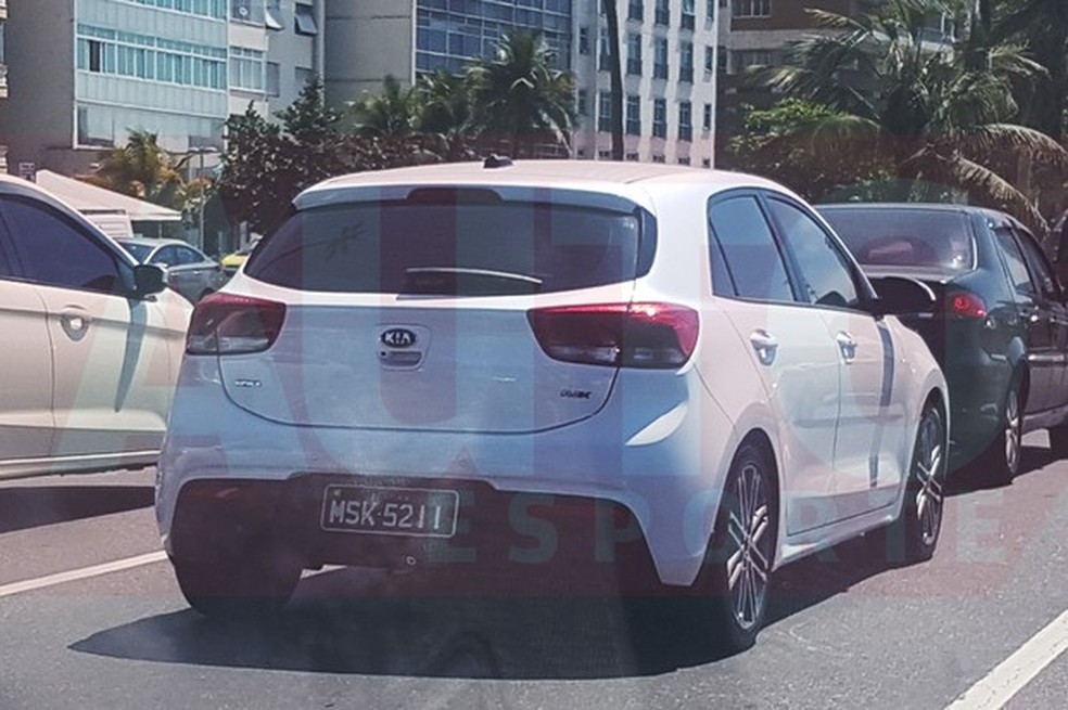 Novo Kia Rio é flagrado no Brasil (Foto: Igor Pinheiro Binder ) — Foto: Auto Esporte