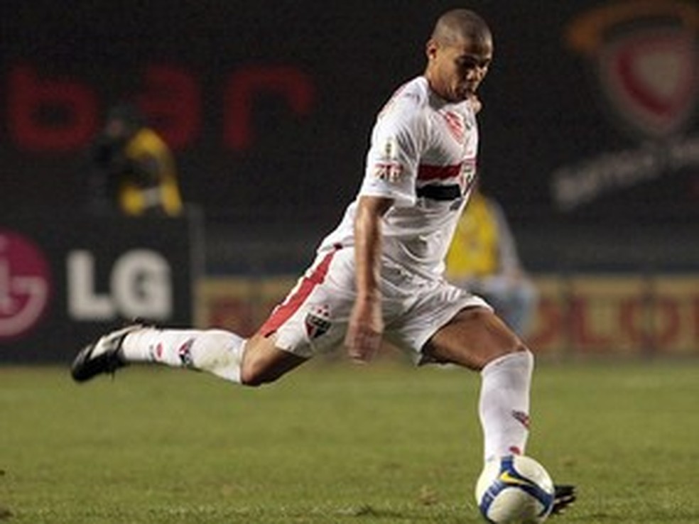 Juancarlos, lateral do São Paulo (Foto: Divulgação) — Foto: Auto Esporte