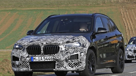 BMW X1 reestilizado é fotografado durante testes na Alemanha