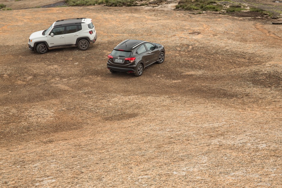 Comparativo: Honda HR-V enfrenta Jeep Renegade