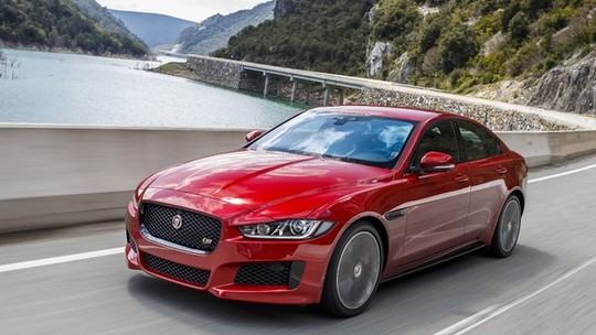 Jaguar XE 2017 chega ao mercado por R$ 181.560