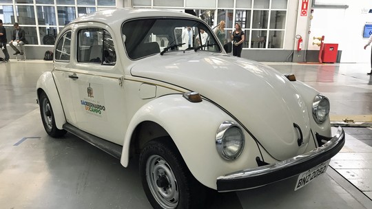 No Dia Mundial do Fusca, exemplar 1986 sai da ‘aposentadoria’ e volta a prestar serviços para prefeitura